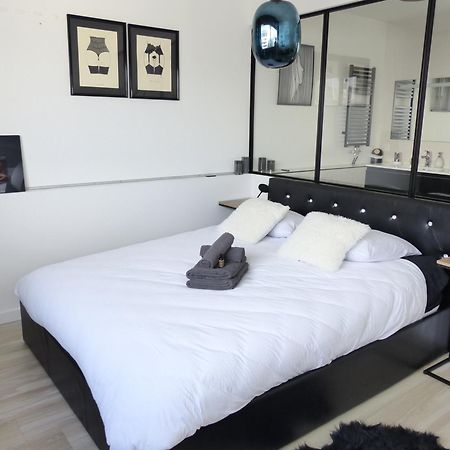 Apartmán La Cite Des Coeurs Lu Parking Inclus Nantes Exteriér fotografie